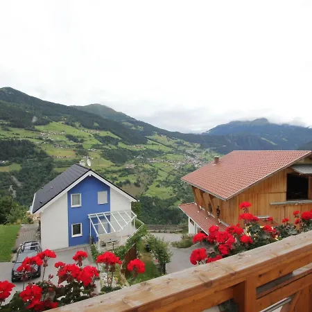 Alpine In Landeck With Balcony